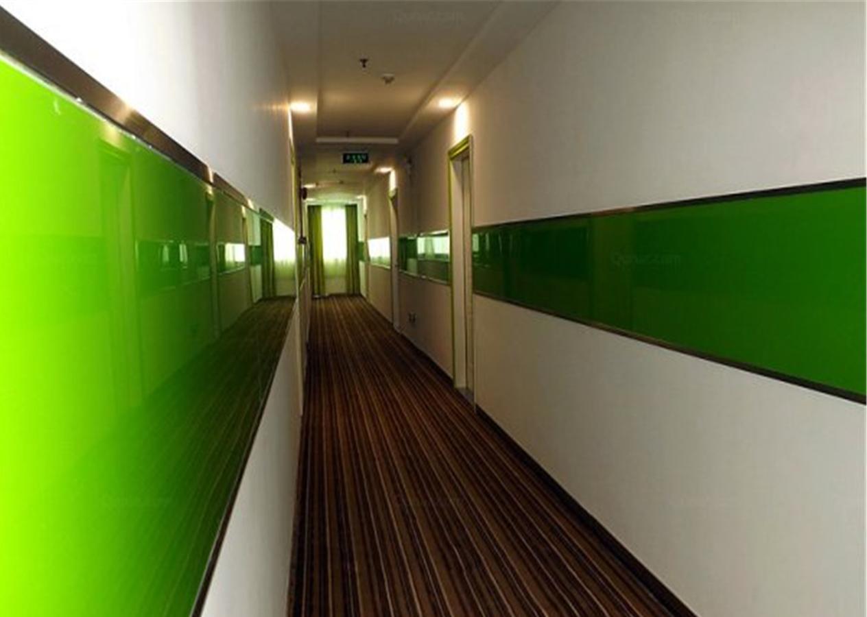 V8 Hotel Xilang Subway Branch Quảng Châu Ngoại thất bức ảnh